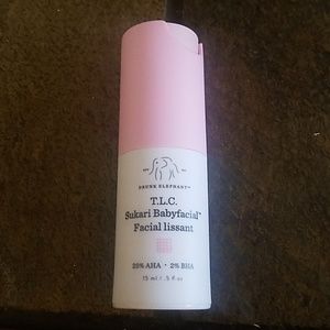 Drunk Elephant TLC Sukari Baby facial